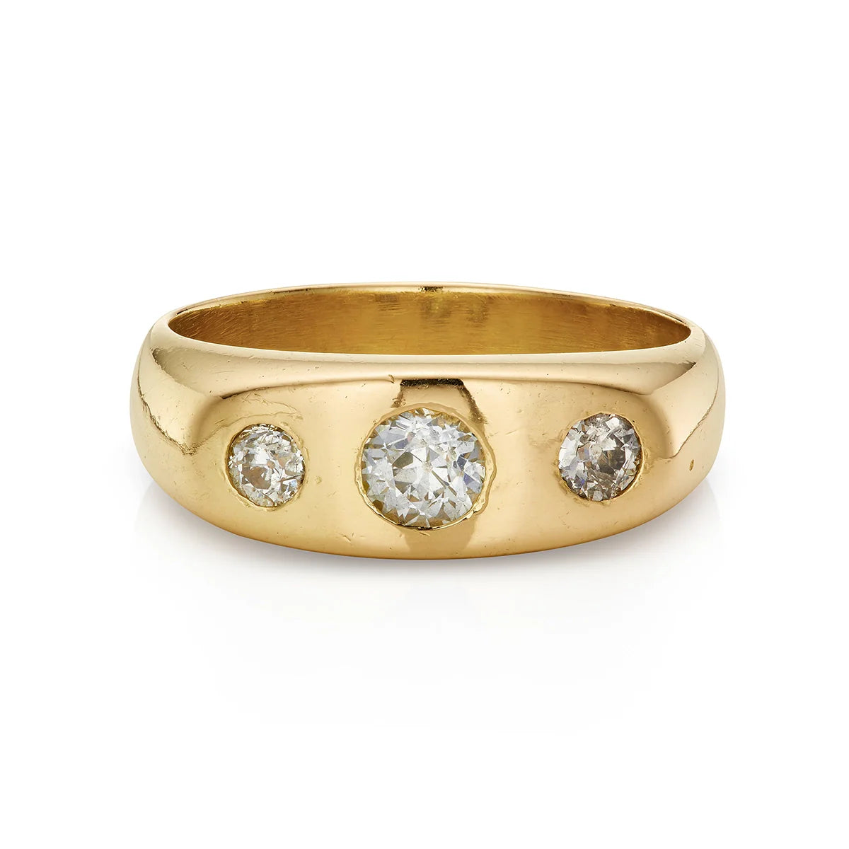Victorian 0.80ct Three Stone Diamond Gypsy Ring in Yellow Gold